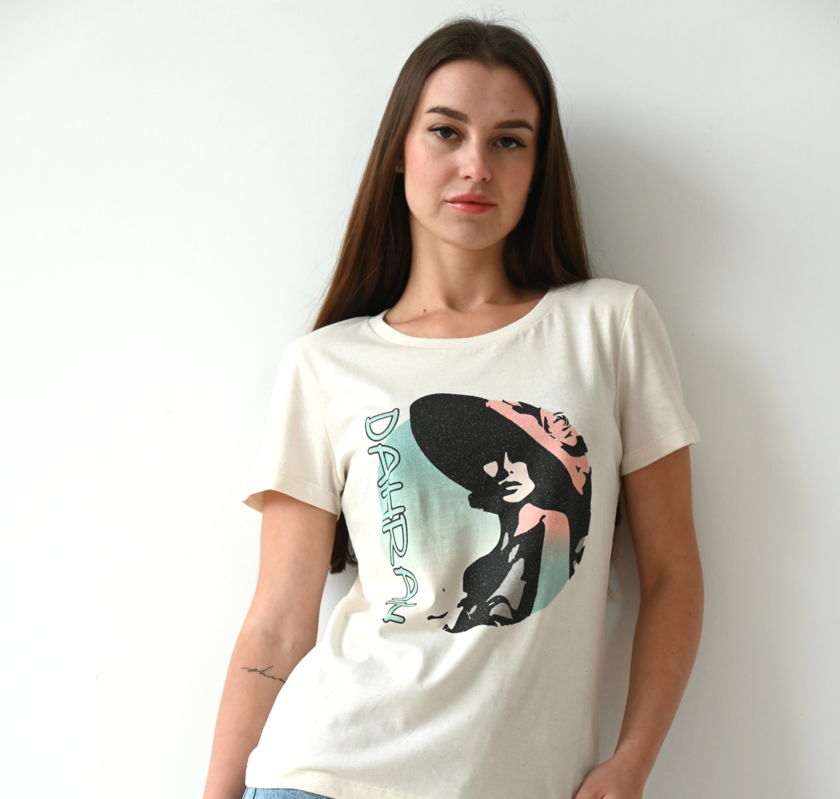 Organic cotton T-shirt with print of a beautiful confident lady with hat by Dahrah Darah Fashion.