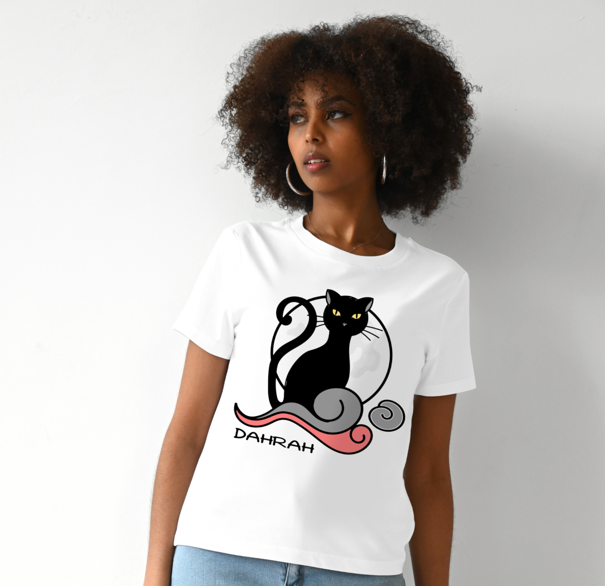 Organic cotton T-shirt with print of a black cat by Dahrah Darah.