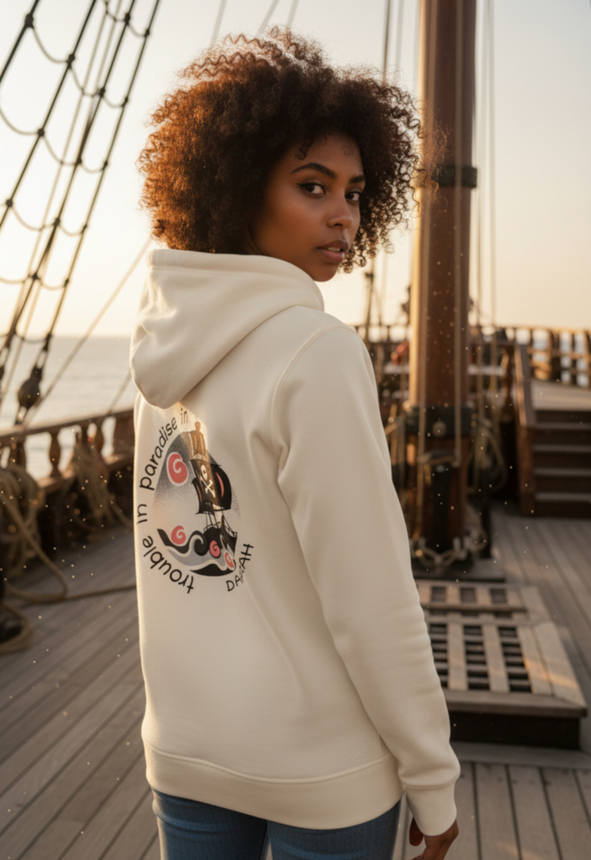Dahrah organic sailing and surfing hoodie with print of pirate ship