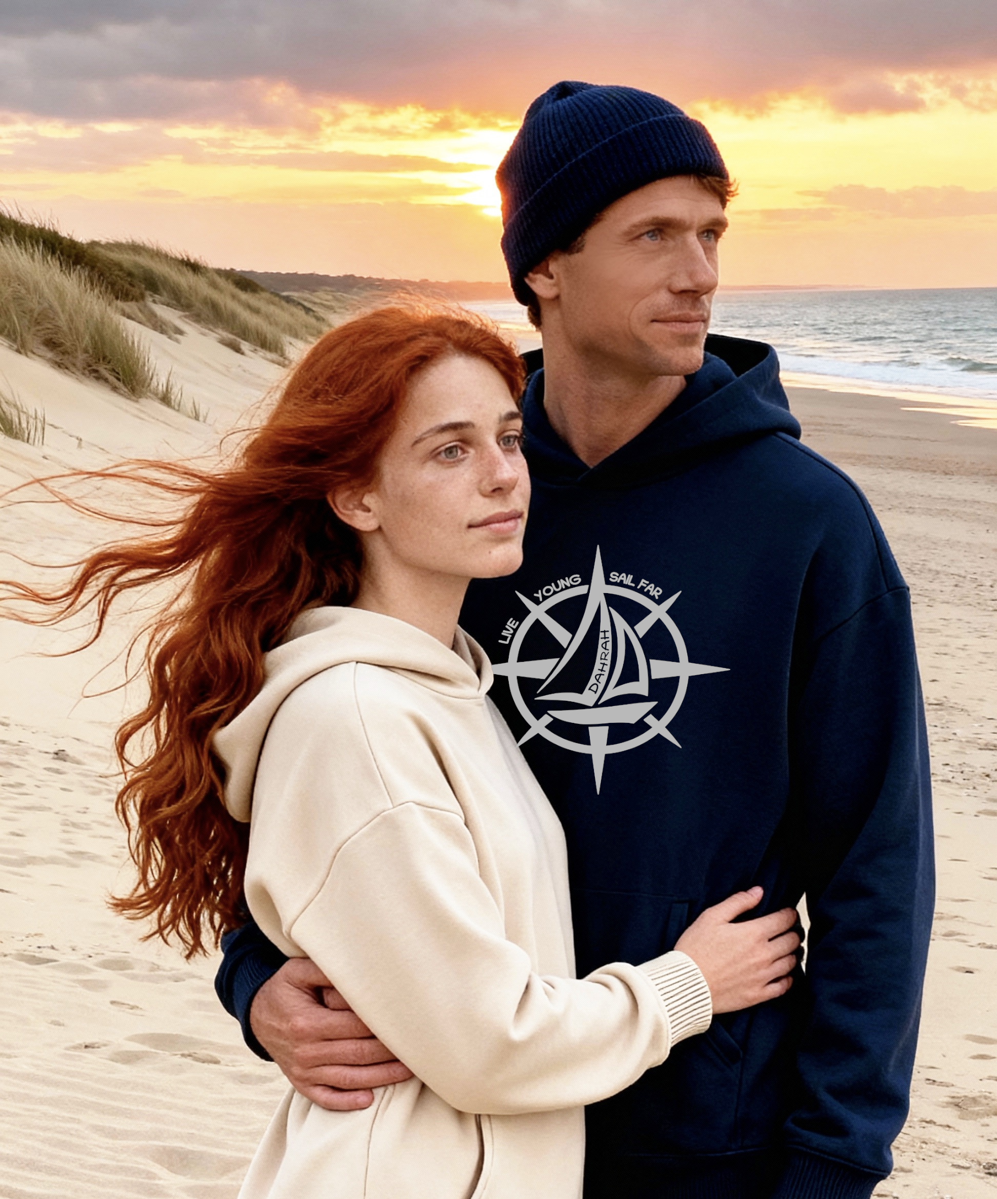 Oversized sailing hoodie with print of a wind rose and a sailboat. Unique and creative design for adventurous sailors and crews.